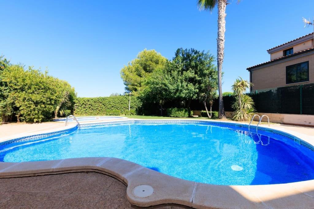 Adosado Con Jardin En Los Xalets De Salou Eksteriør bilde